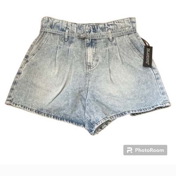 Blank NYC shorts - Picture 2 of 6